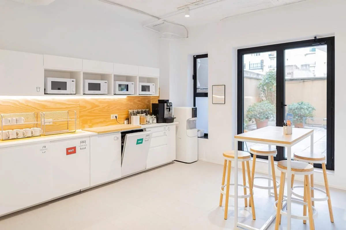 Aticco Sants, Cocina, Barcelona