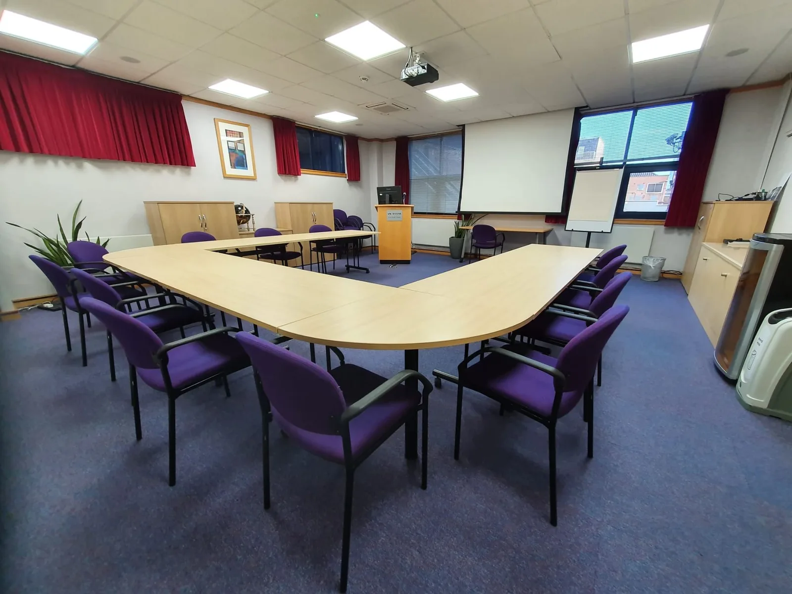 AW House, Training room for 15 people, Luton