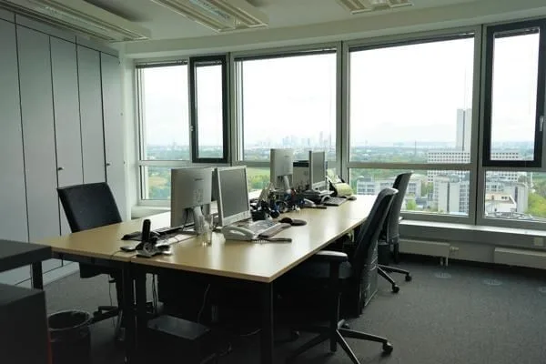 Azenio Business Center Eschborn, Privatbüro mit 4 Arbeitsplätzen, Eschborn