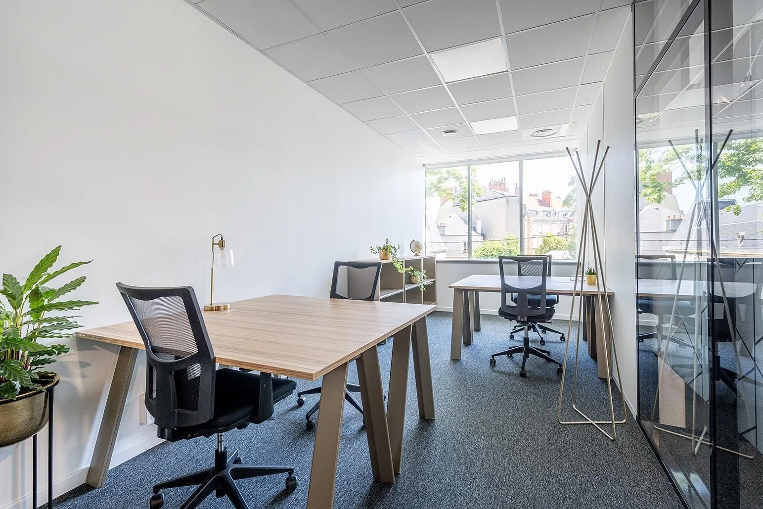 B'CoWorker Dijon, Privatbüro mit 4 Arbeitsplätzen, Dijon