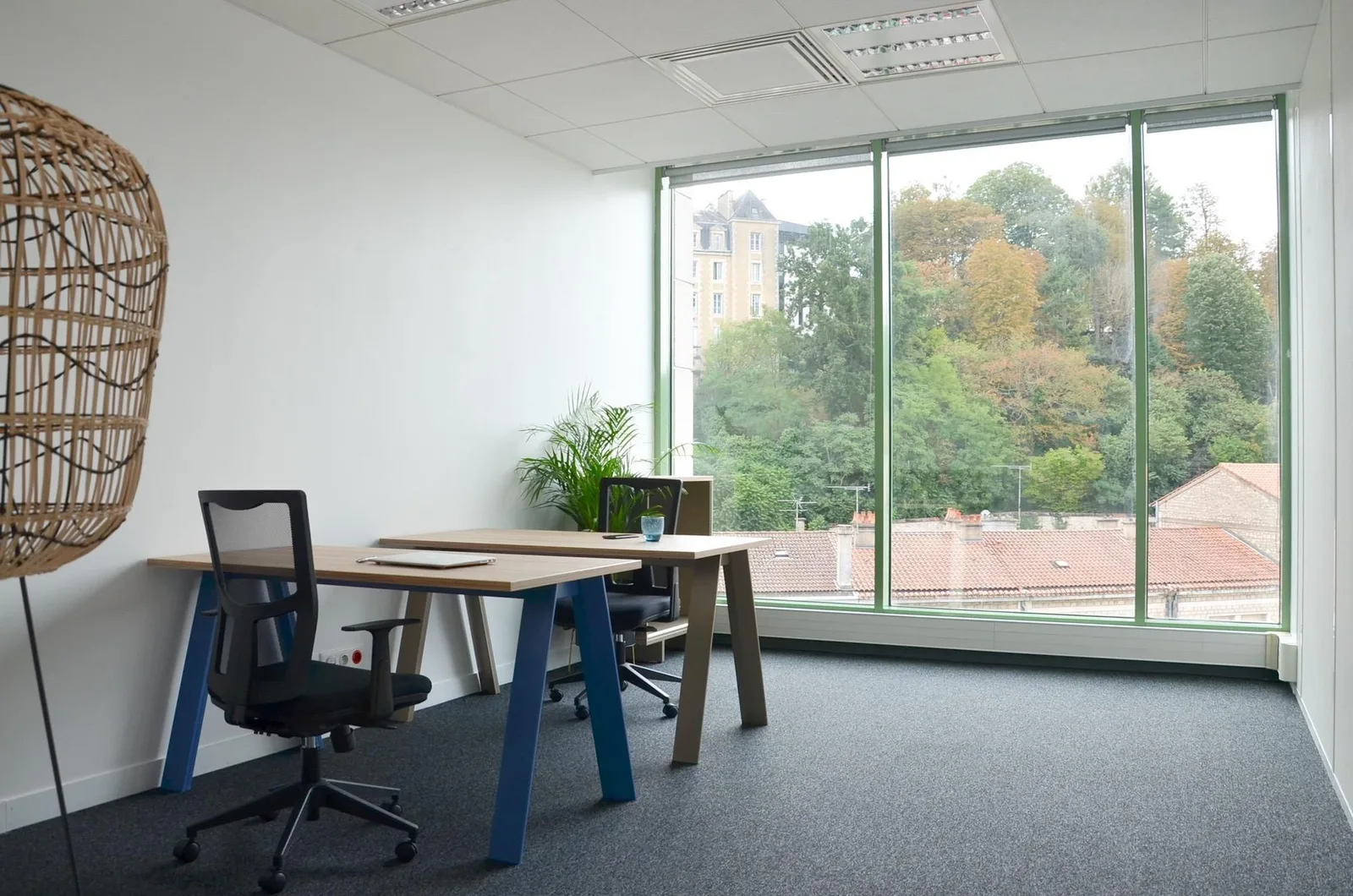B'Coworker Lambersart, Private office, 2 desks, Lambersart