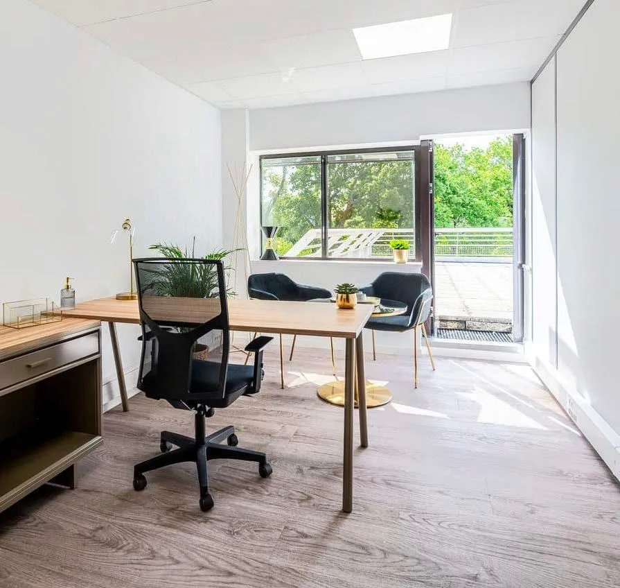 B'CoWorker Parc de la Rivière, Private office, 1 desk, Nantes