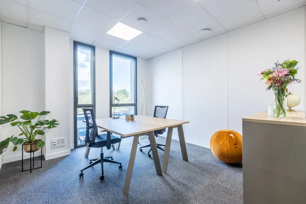 B'Coworker Angers Trélazé, B20- Bureau privatif standard 2 postes, Trélazé