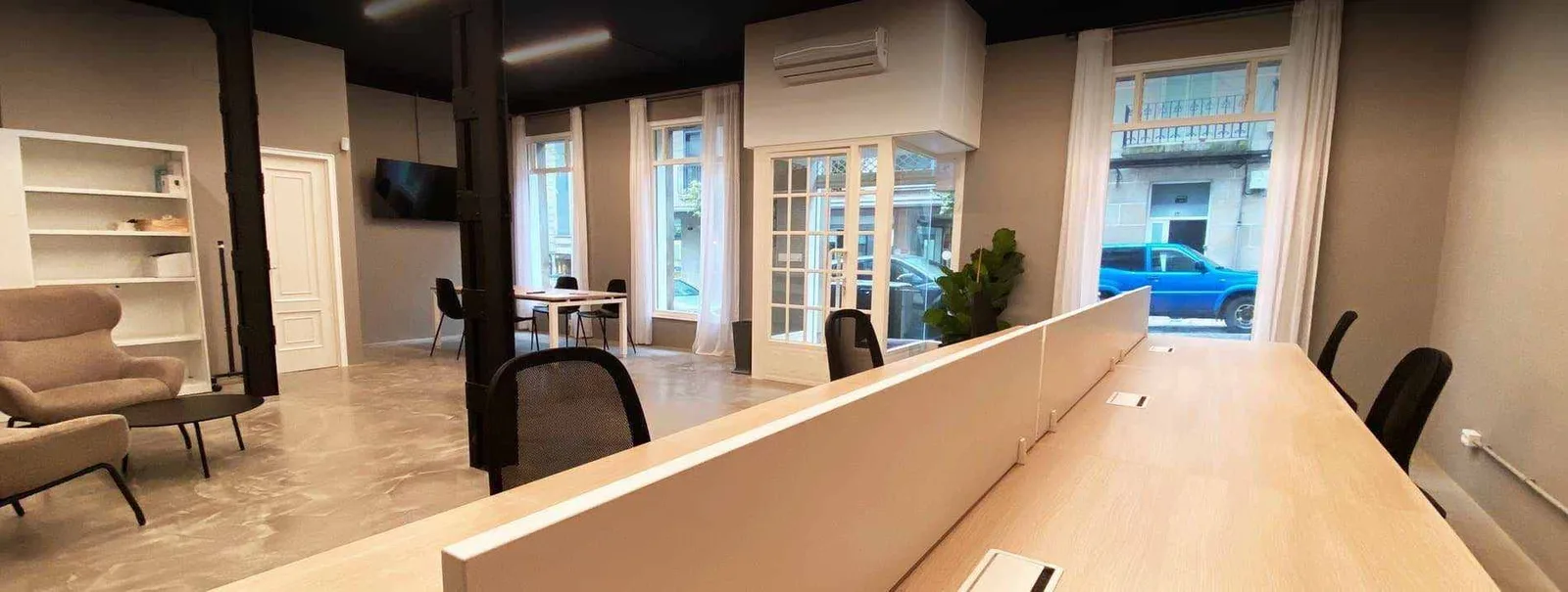 Bamboo Art Studio, Espaço aberto, Vigo