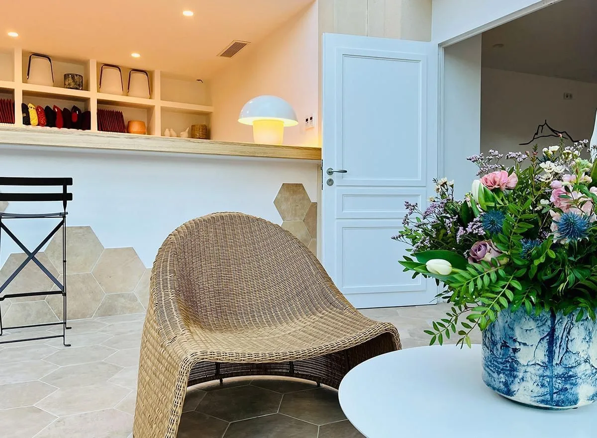 Bastide IKIGAI, Reception, Aix-en-Provence