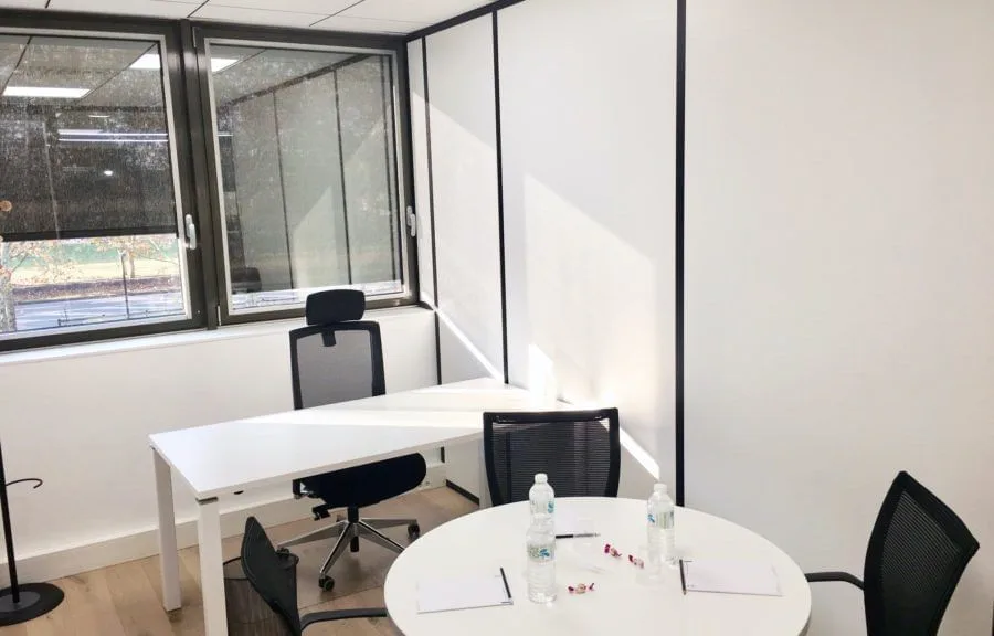 BBS Bordeaux Lac, Privatbüro mit 1 Arbeitsplatz, Bordeaux
