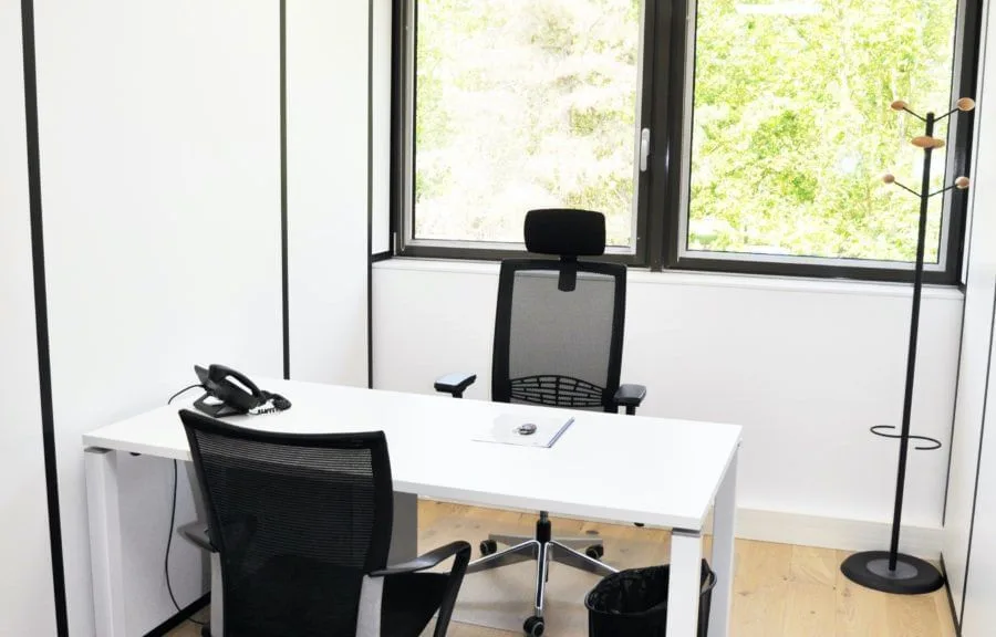 BBS Bordeaux Lac, Privatbüro mit 1 Arbeitsplatz, Bordeaux