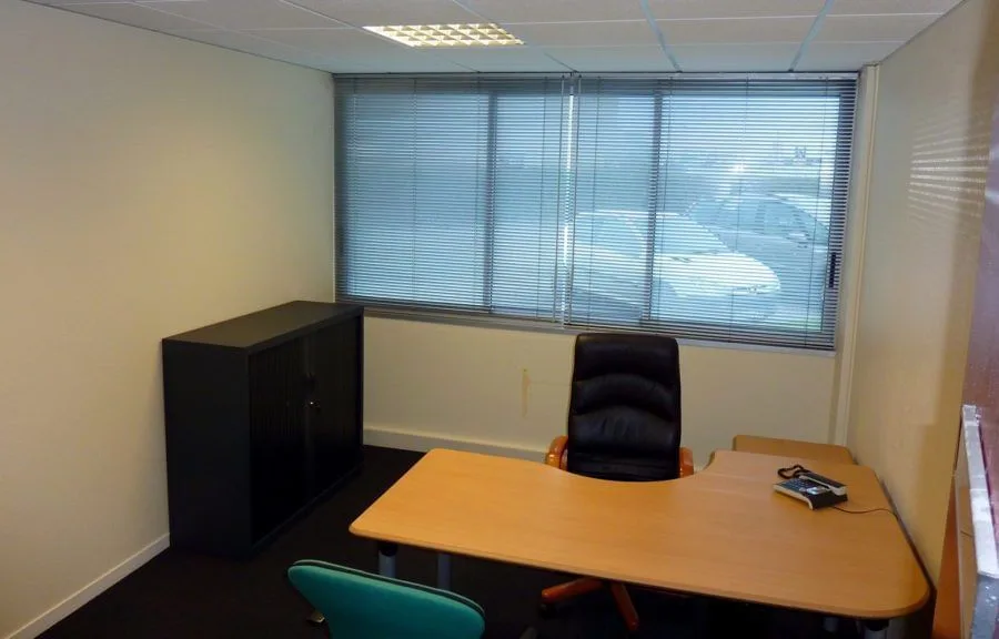 BBS Phare, Private office, 1 desk, Mérignac