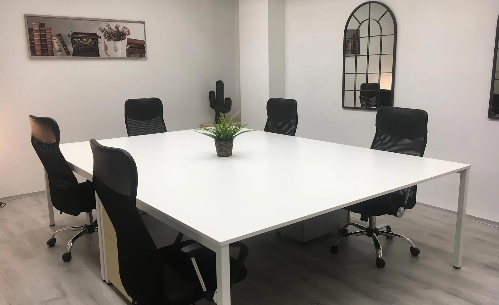 Bdn Working, Salle de réunion 5 personnes, Badalona