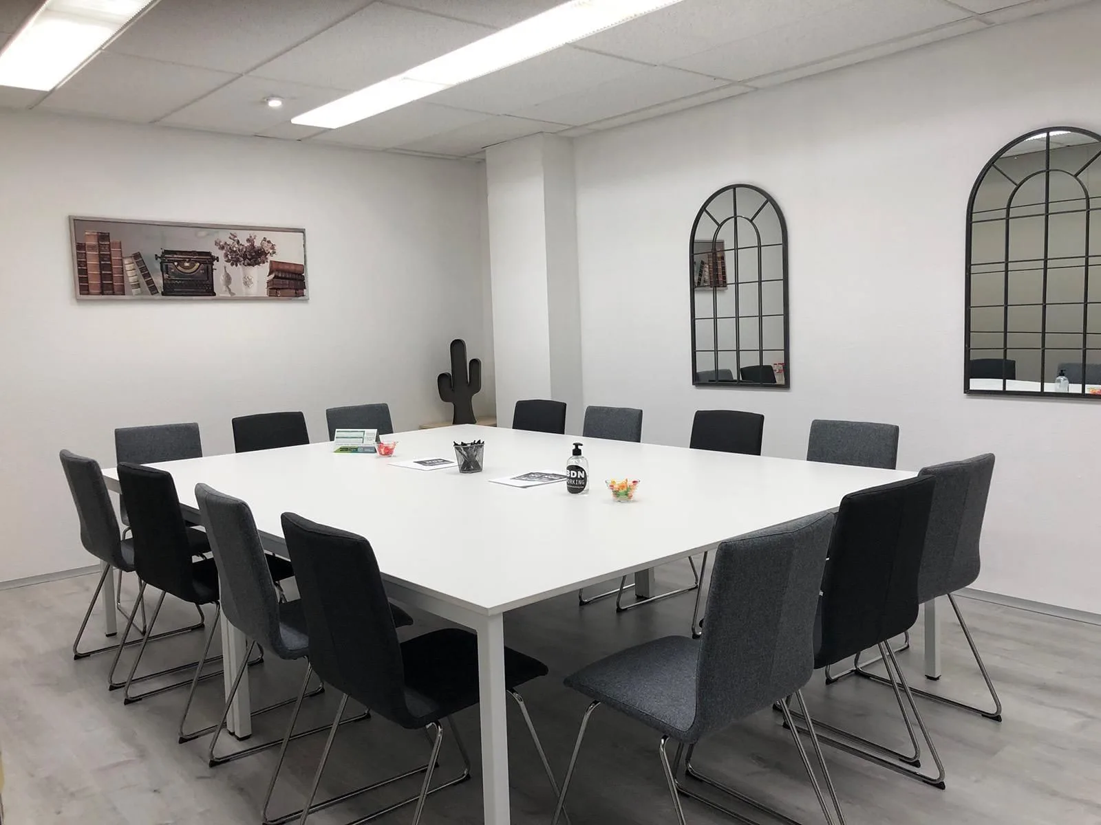 Bdn Working, Salle de réunion 14 personnes, Badalona