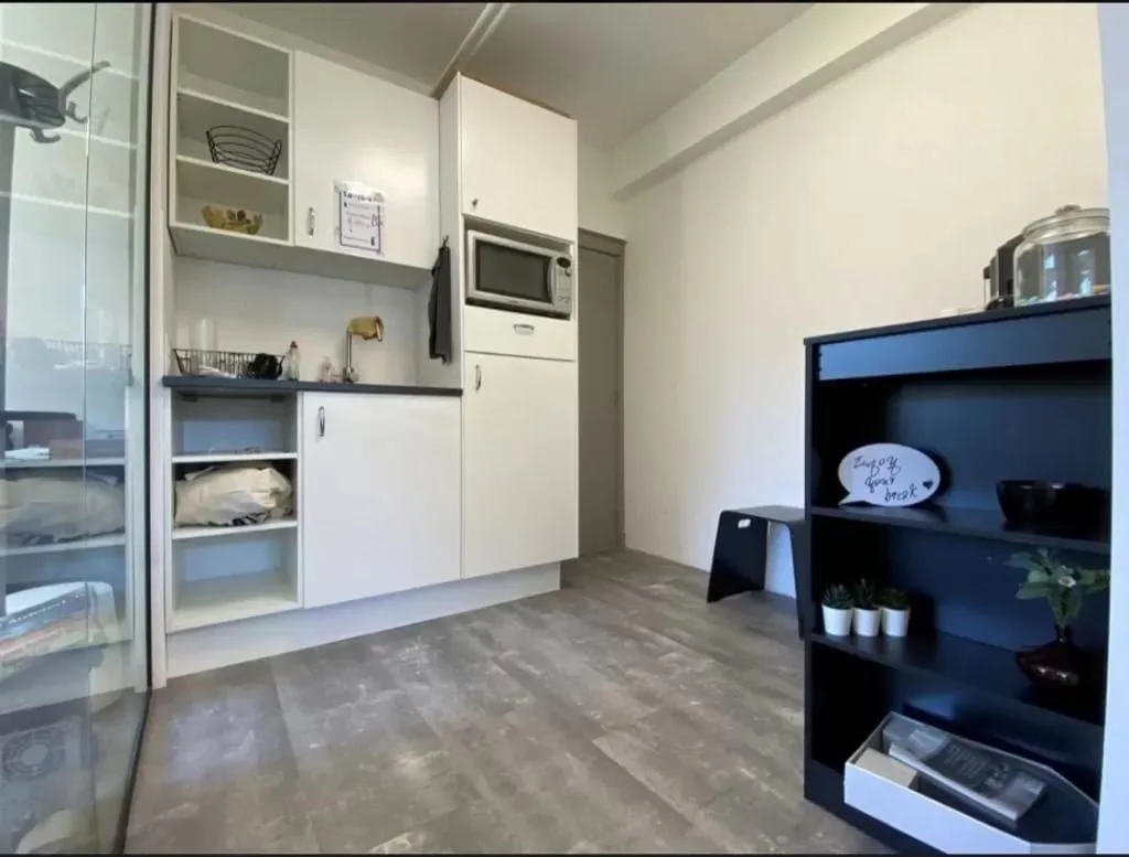 BE OFFICES, Cuisine, Anvers