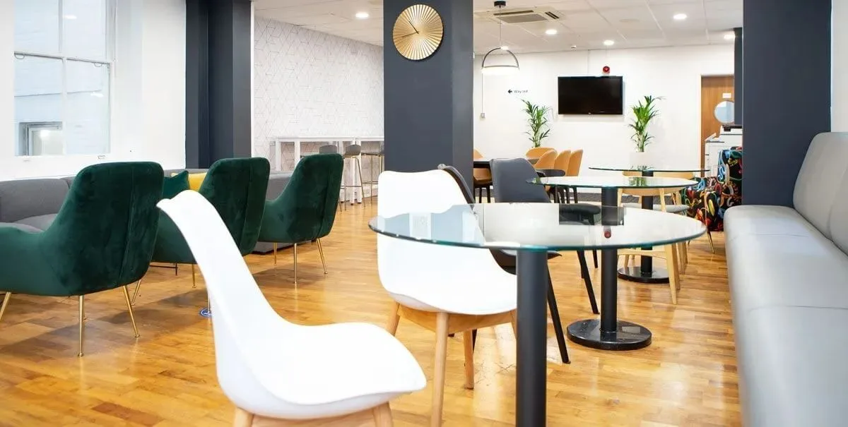 BE Offices Victoria, Lounge, London