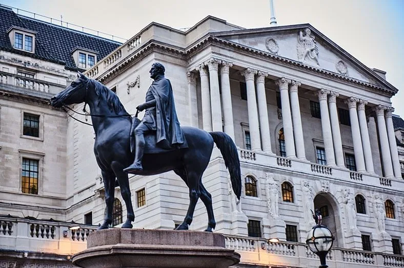 Beaumont Monument, Building facade, London