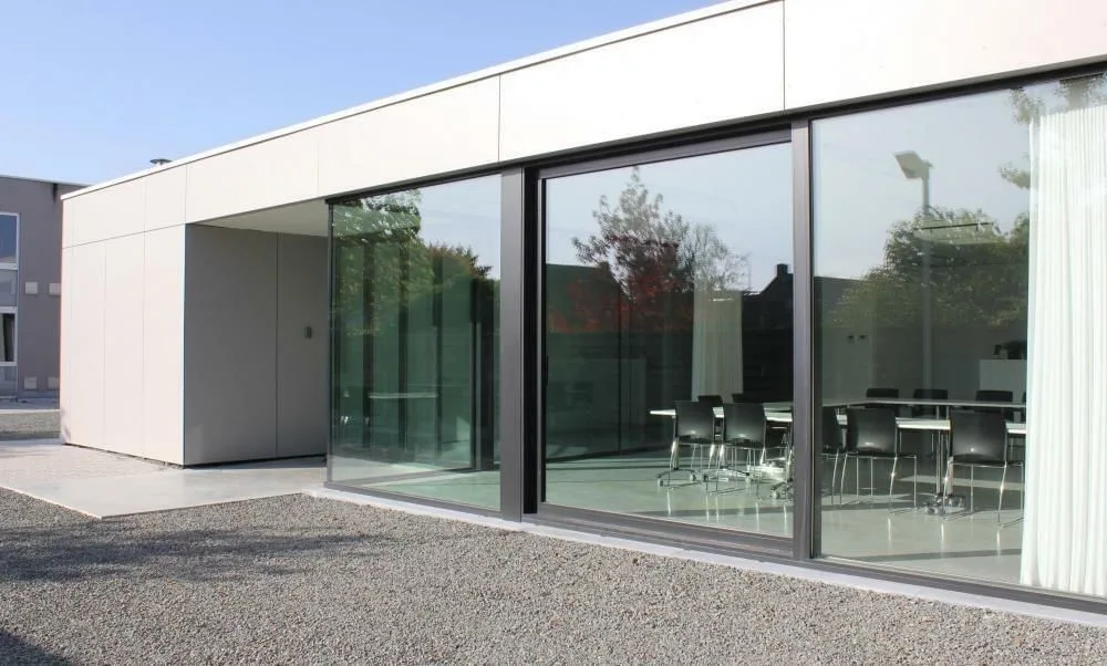 Bedrijvencentrum Regio Waregem, Building facade, Waregem