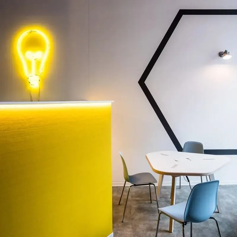 Beehive Frankfurt City, Besprechungsraum für 4 Personen, Frankfurt am Main