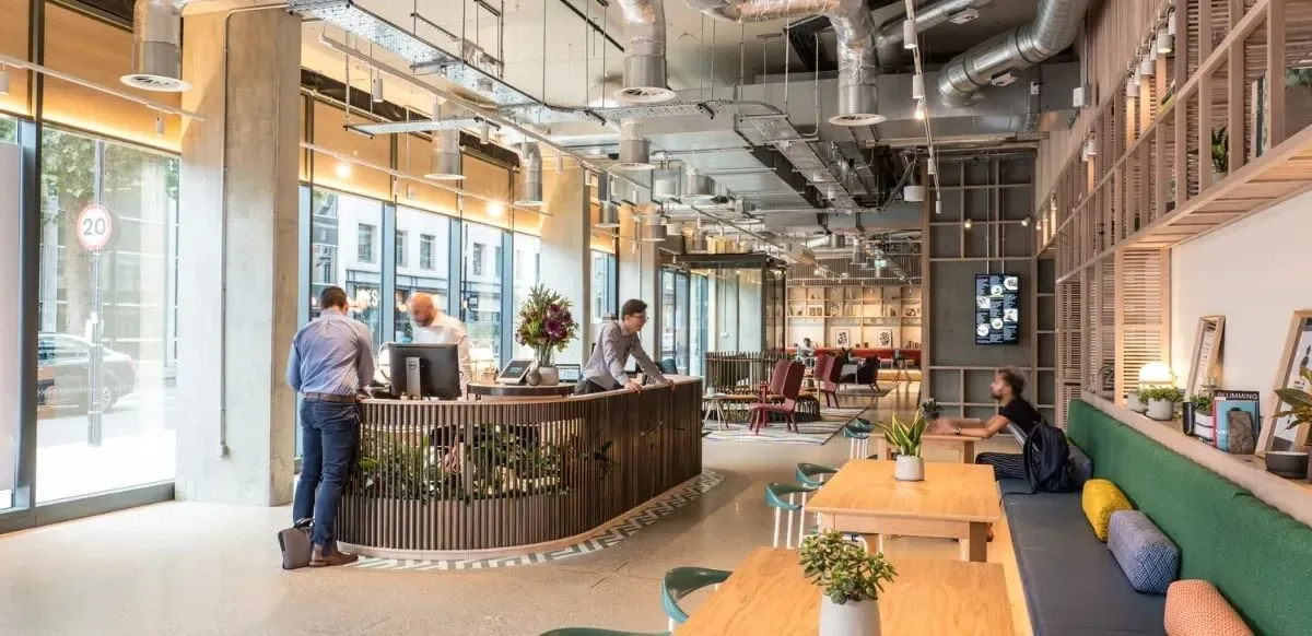 Belcor Flex, Reception, London