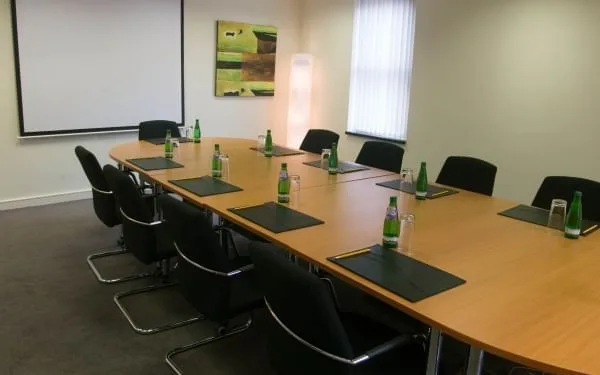 Belfast City Office - Elmwood Avenue, Salle de réunion 11 personnes, Belfast