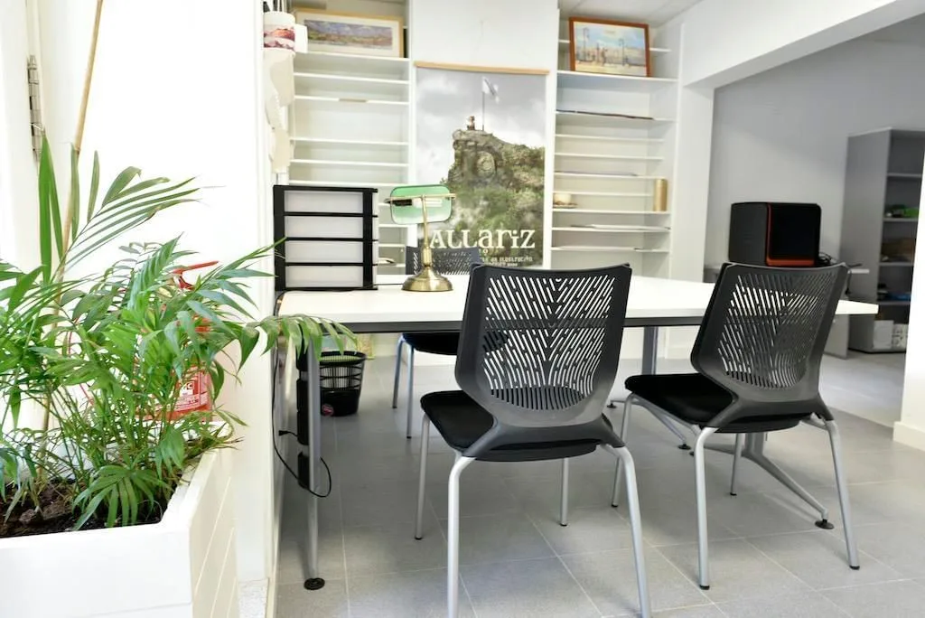 Bencomún Espazo, Private office, 3 desks, Allariz