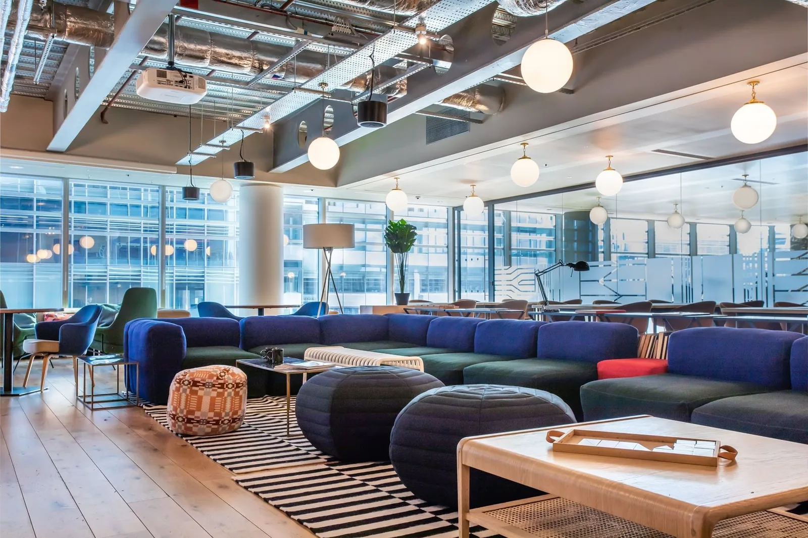 Beyond Aldgate Tower, Lounge, London