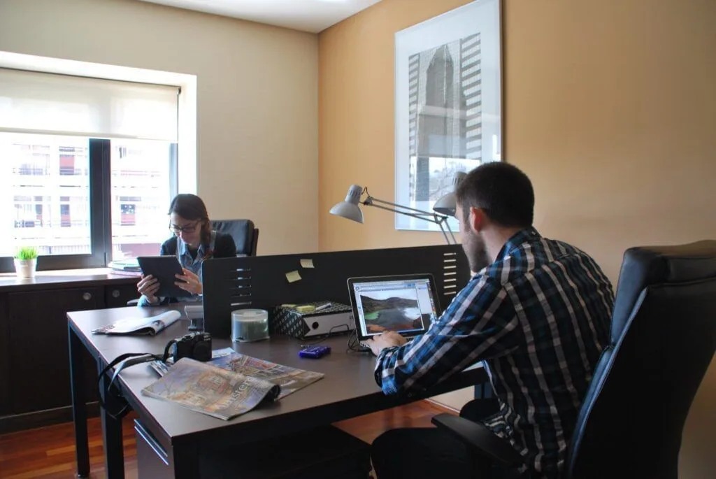 Big Bang Coworking, Private office, 2 desks, Palma
