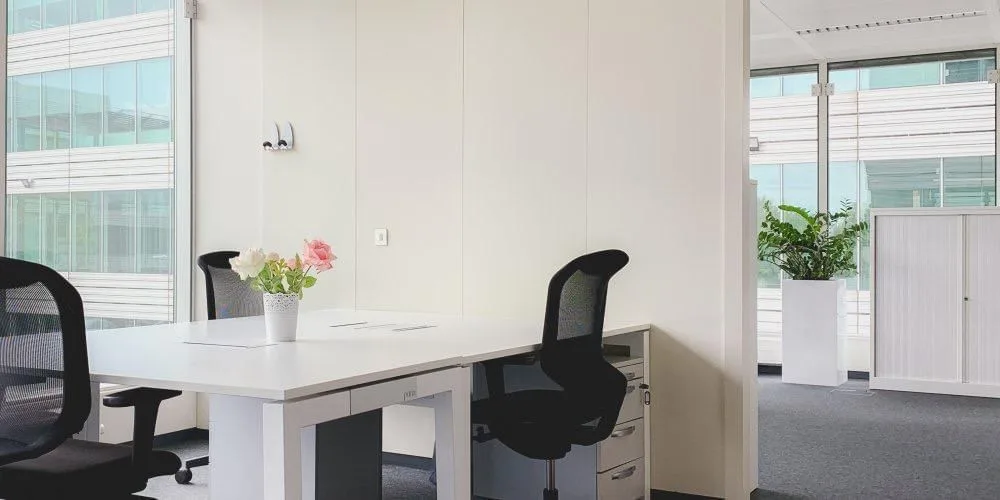 Bloomz Offices, Private office, 3 desks, Machelen
