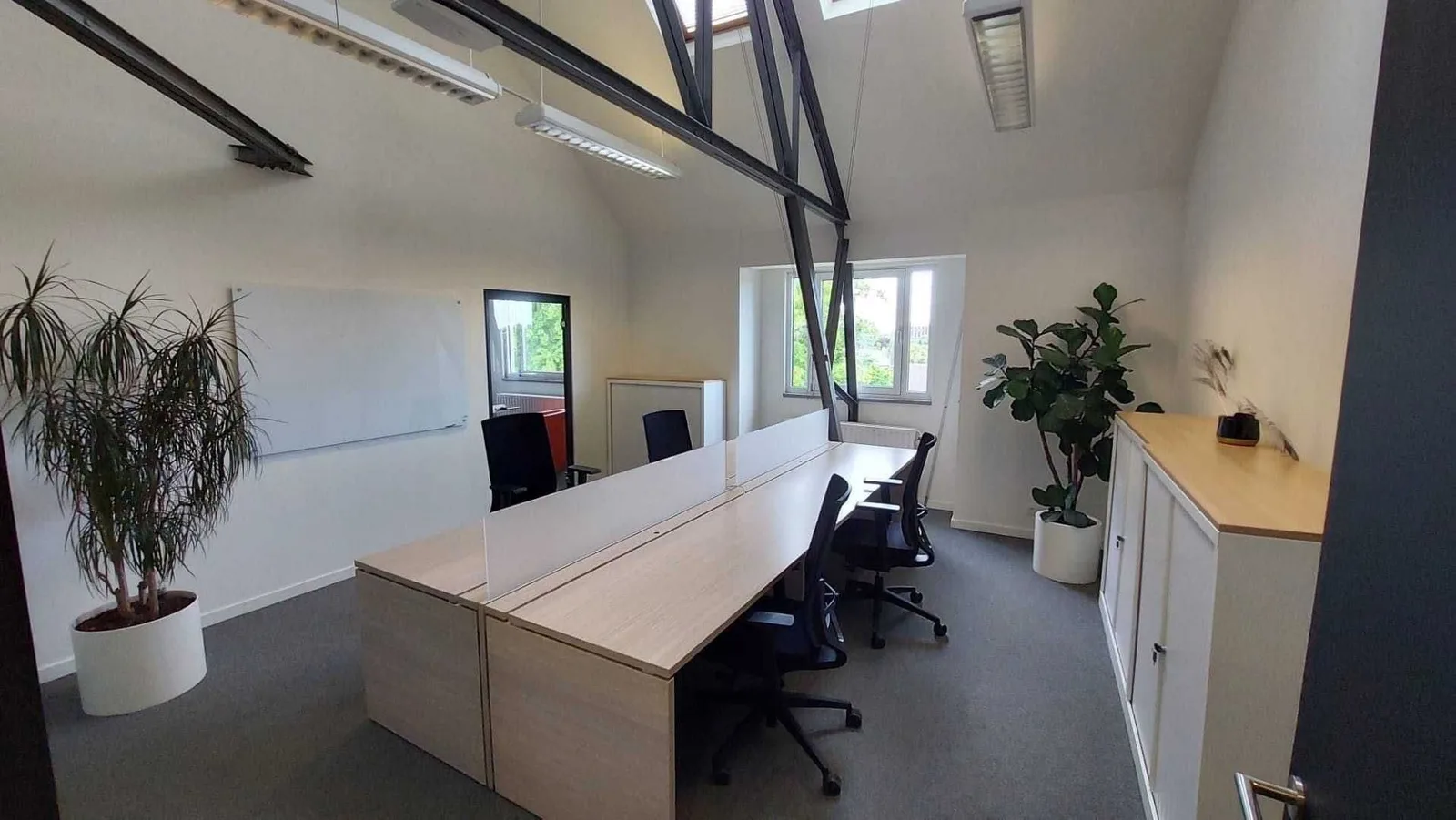 BluePoint Antwerpen, Private office, 4 desks, Antwerp