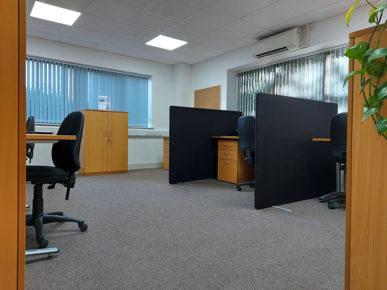 Bowman House Business Centre, Open-plan office, Swindon