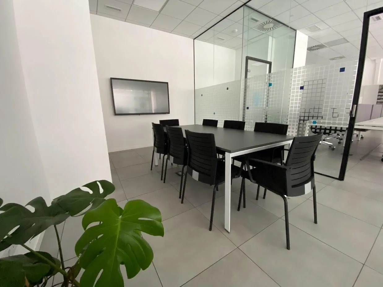 Brainy Talent Coworking, Meeting room for 8 people, Viladecans
