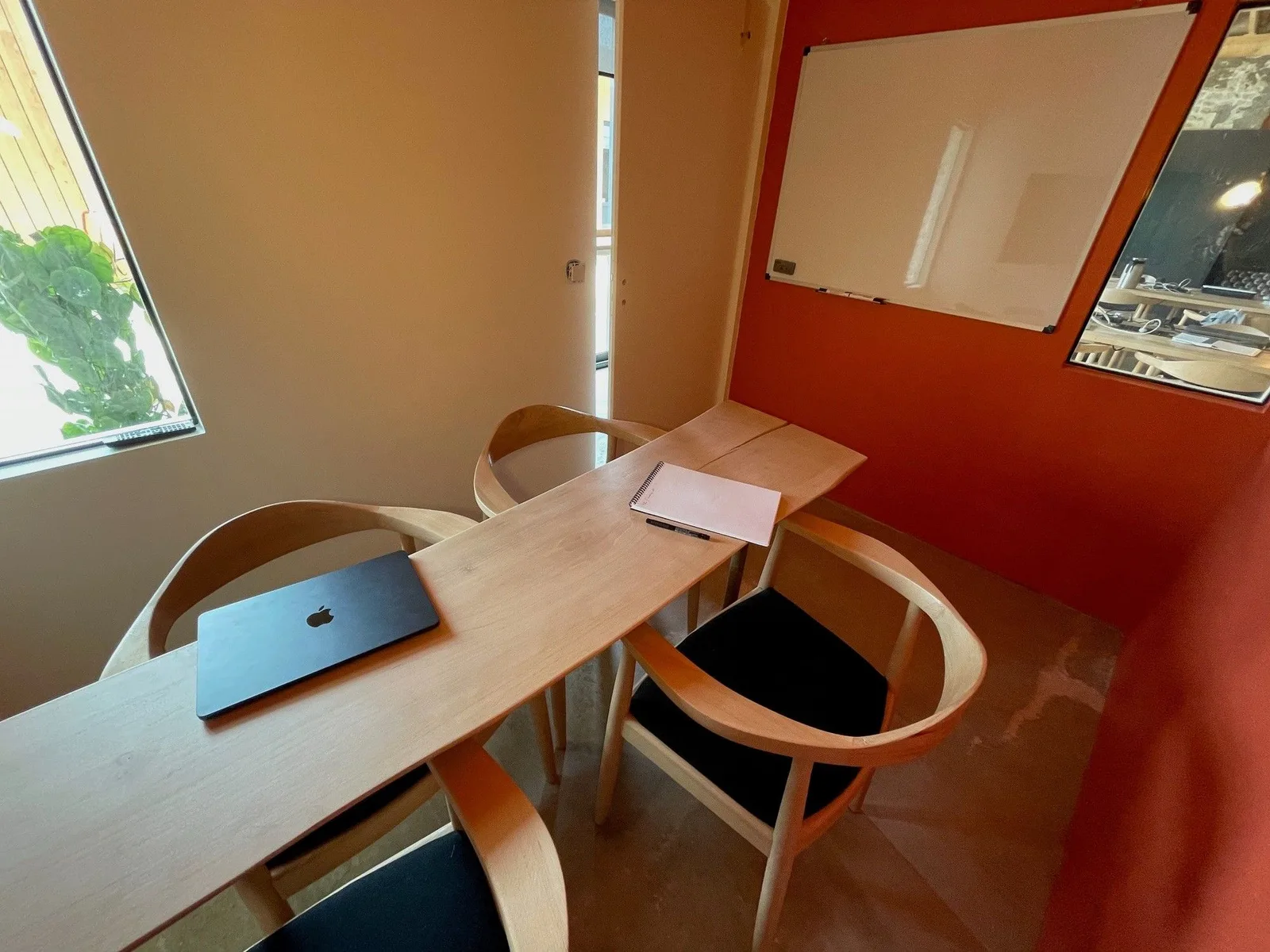 Les Briques, Meeting room for 4 people, Lion sur Mer