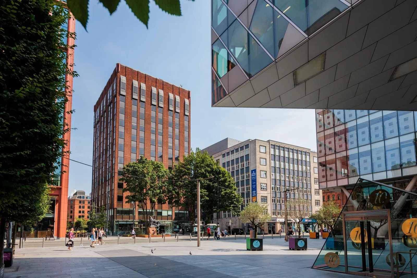 Bruntwood Centurion House, Building facade, Manchester