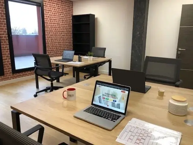 Work in Varenne, Bureau 1, Noisy-le-Grand