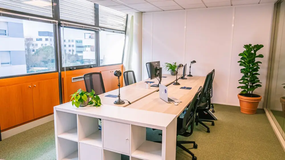 Héméra Ravezies, Bureau de 12 postes, Bordeaux