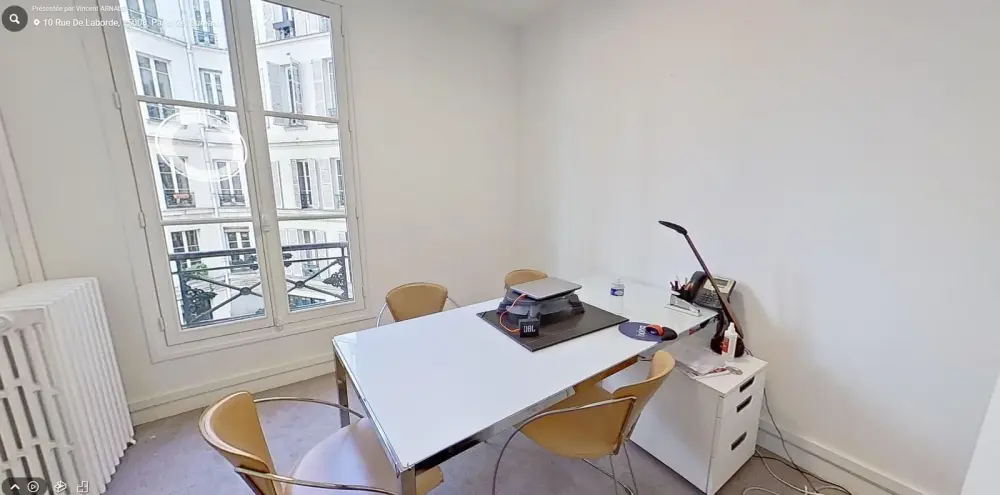 Symphony Partners Laborde, Bureau 2/3 postes, Paris 8e