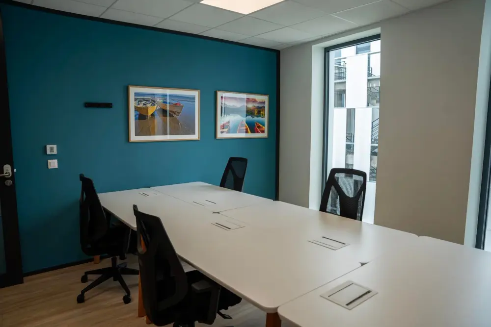 Flex-O Rennes Digital Park, Bureau 4/5 postes - lumière naturelle, Cesson-Sévigné