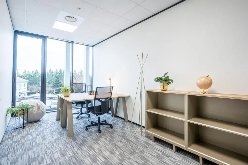 B'CoWorker Bordeaux-Merignac, Bureau B2 pour 2 postes, Mérignac