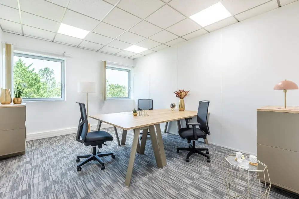 B'CoWorker Pessac, Bureau B2 pour 3 postes, Pessac