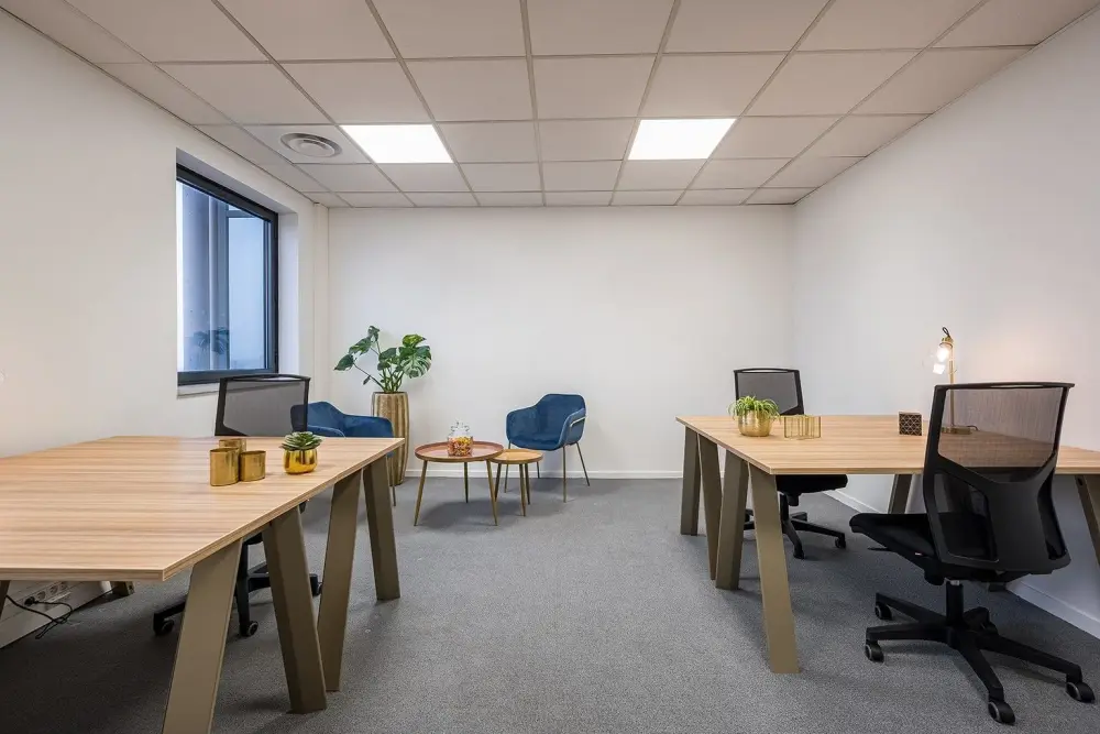 B'Coworker Lille Roubaix, Bureau B28 - 9 poste, Roubaix