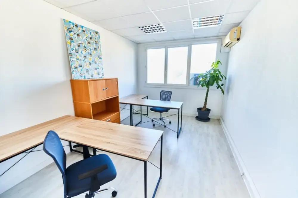 L'Équateur, Le Bureau Calade, Marseille 2e