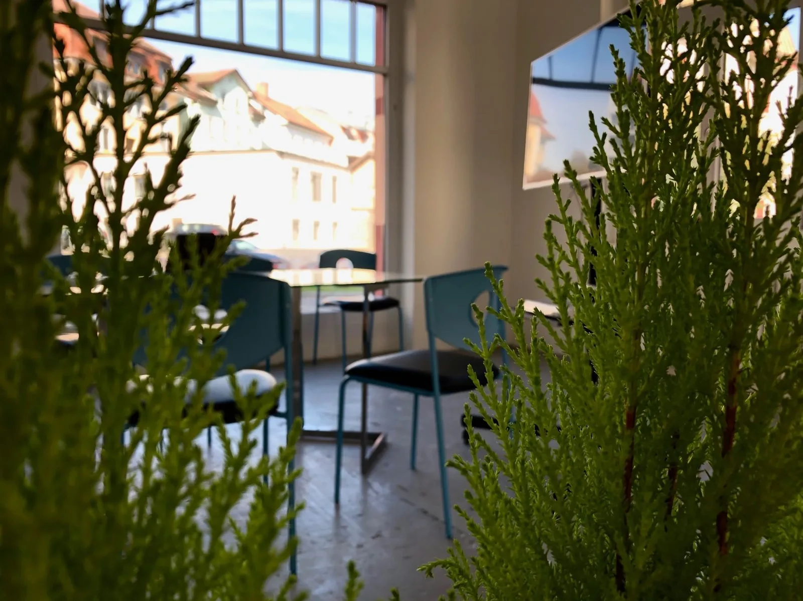 Le Bureau & Co, Besprechungsraum für 4 Personen, Montanaire
