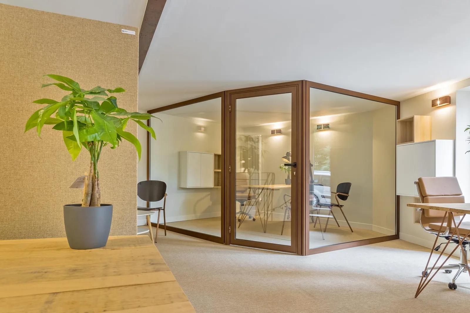 Le bureau d'à côté, Meeting room for 4 people, Albi