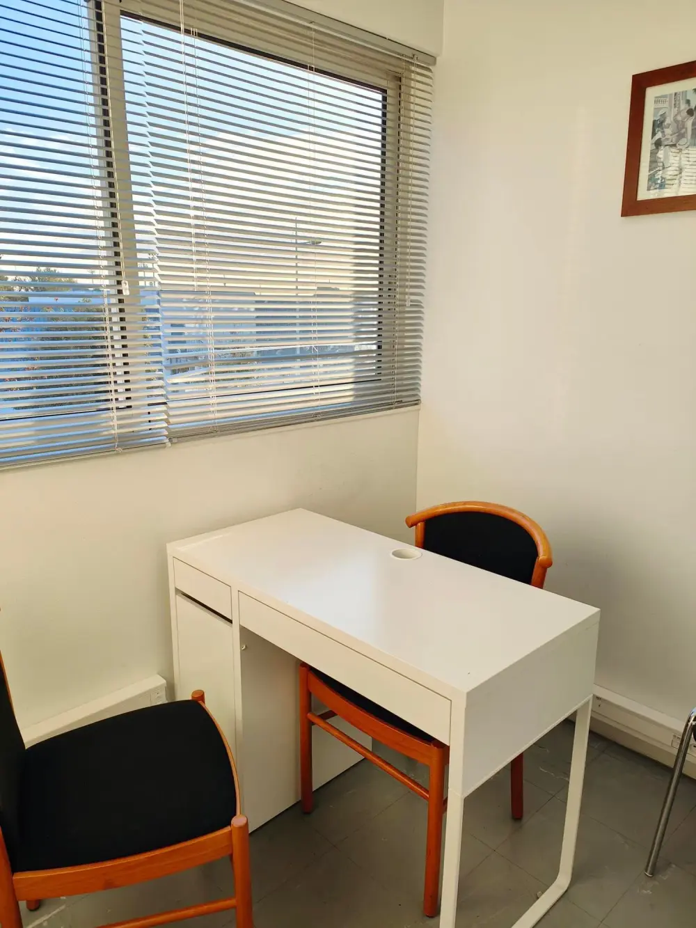 L'esca-LAB, Bureau fermé 2 postes, La Garde