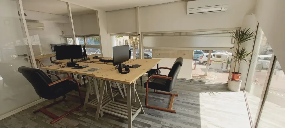 Adalab, Bureau Fixe, Marseille 6e