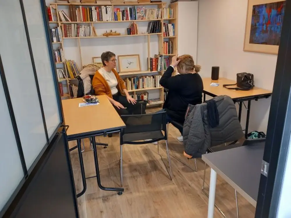 Place D, Bureau polyvalent 2, Melun