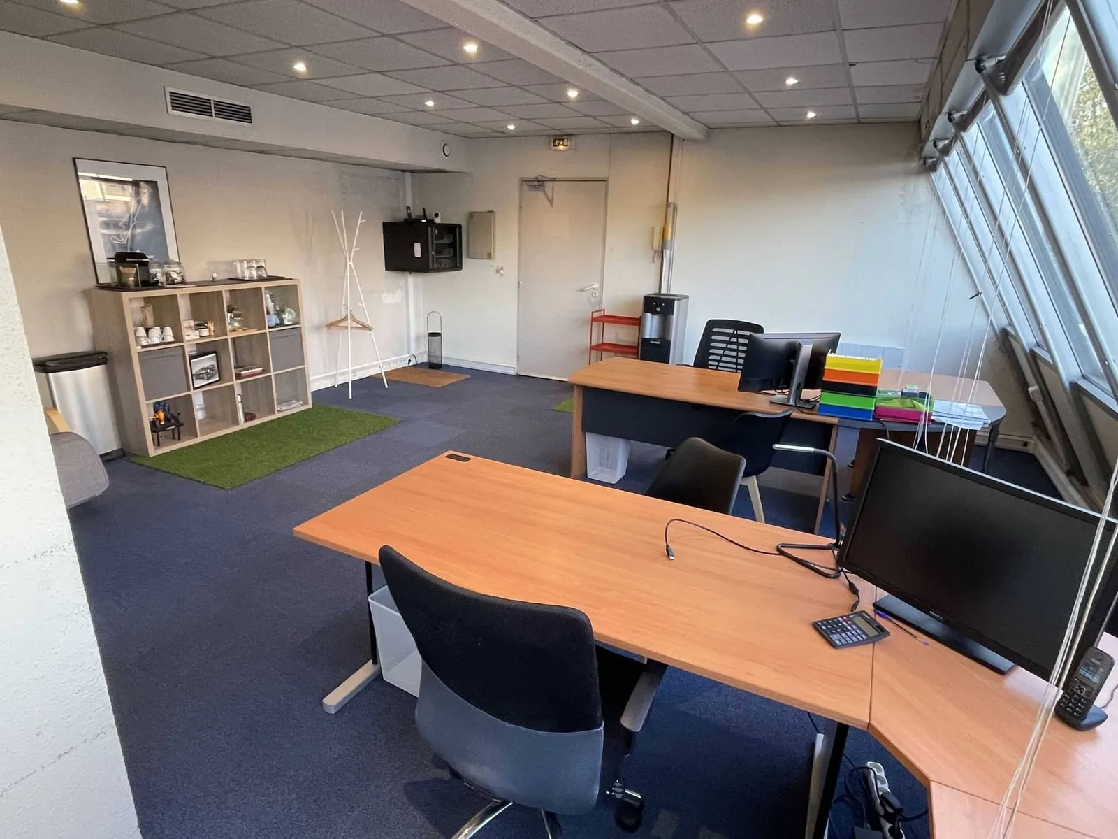 Bureau Président Nîmes, Privatbüro mit 4 Arbeitsplätzen, Nîmes