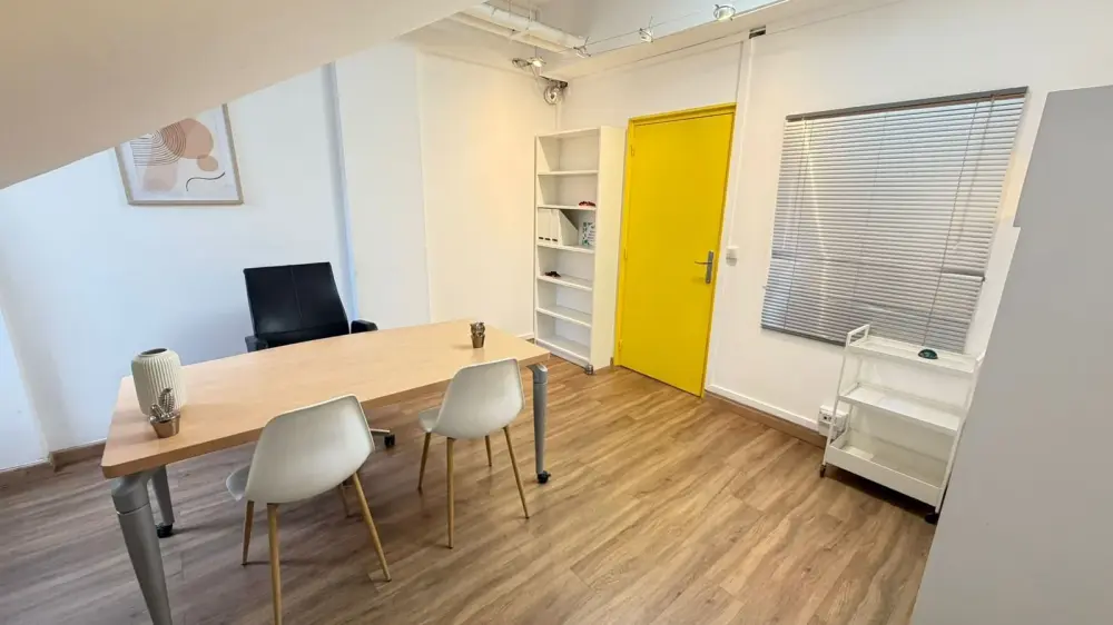 Facility Center, BUREAU PRIVATIF DE 13m² - 21.01, Montreuil