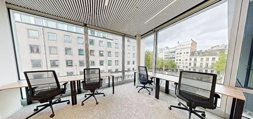 Clockwise by The Louise, Bureau privatif 3 personnes, Brussels