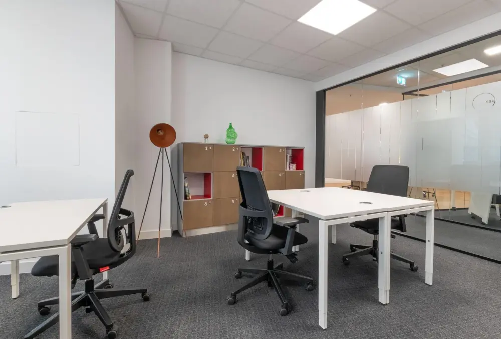 HQ LISBON, Avenida da Republica, Bureau privatif 3 personnes, Lisbonne