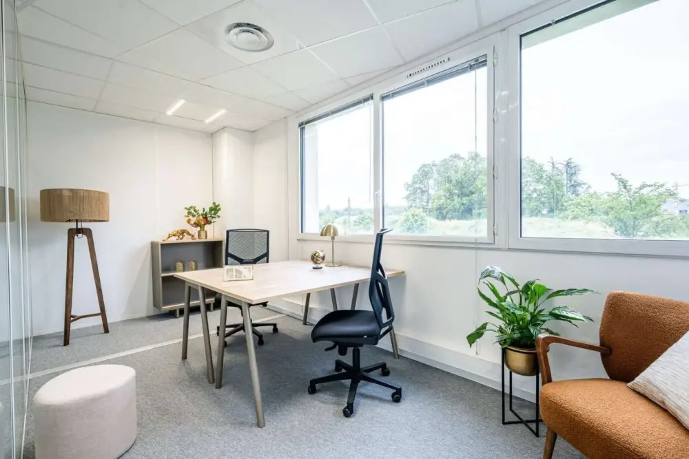 B'CoWorker Bruz, Bureau privatif B16, Bruz
