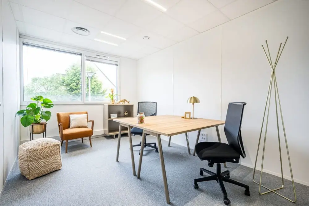 B'CoWorker Bruz, Bureau privatif B20, Bruz