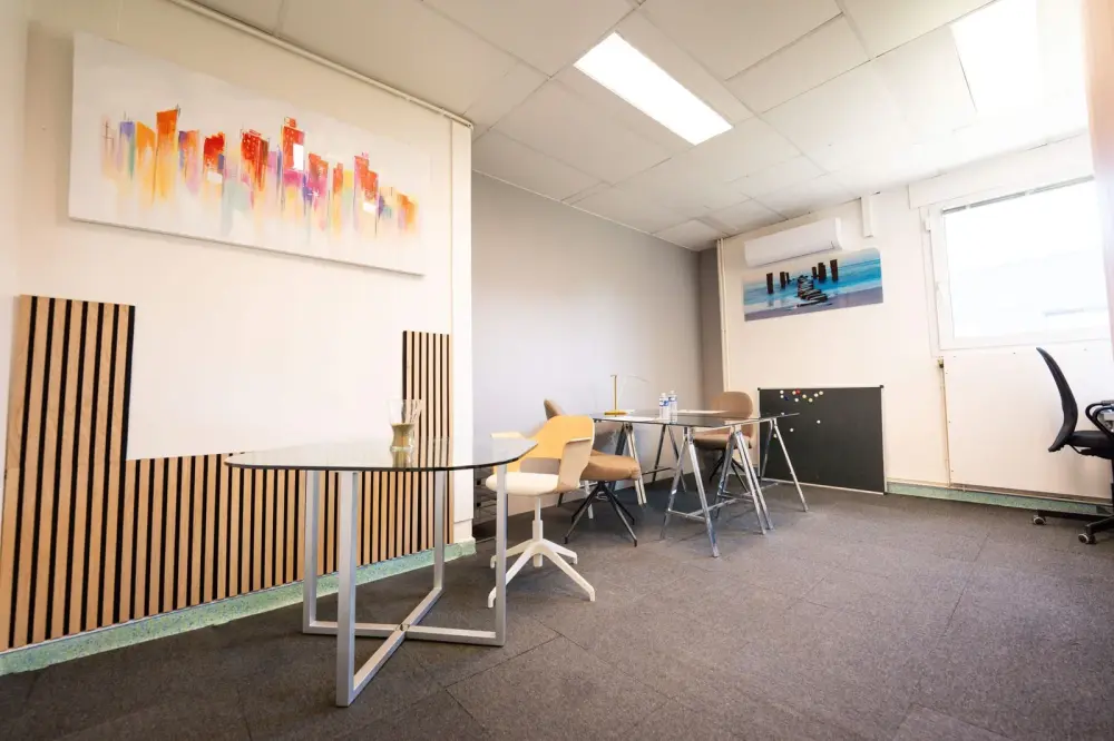 Centre d'Affaires Star Meeting Clermont-Ferrand, Bureau Star Wood, Clermont-Ferrand